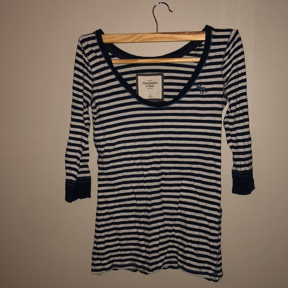 Stripped Scoop Neck 3/4 Sleeve